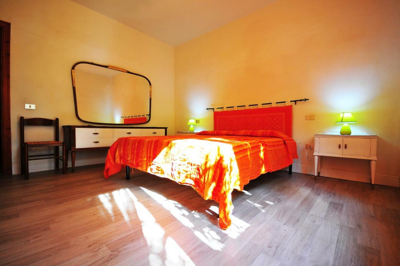 Residenza I Melograni Βίλα Porto Ottiolu Εξωτερικό φωτογραφία